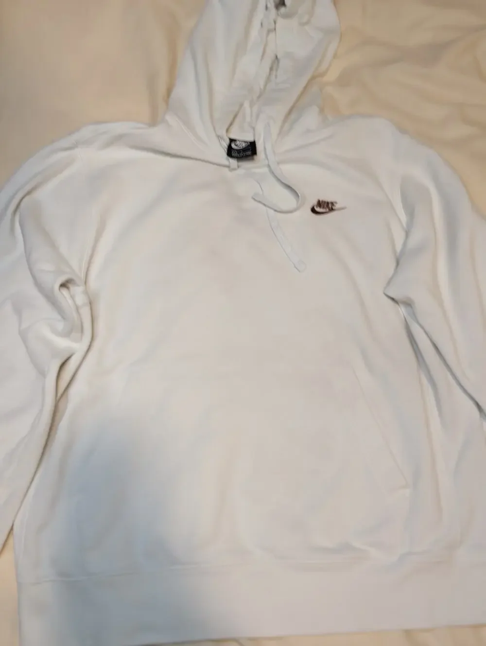 Nike Sportswear Club Men's Pullover Hoodie - White